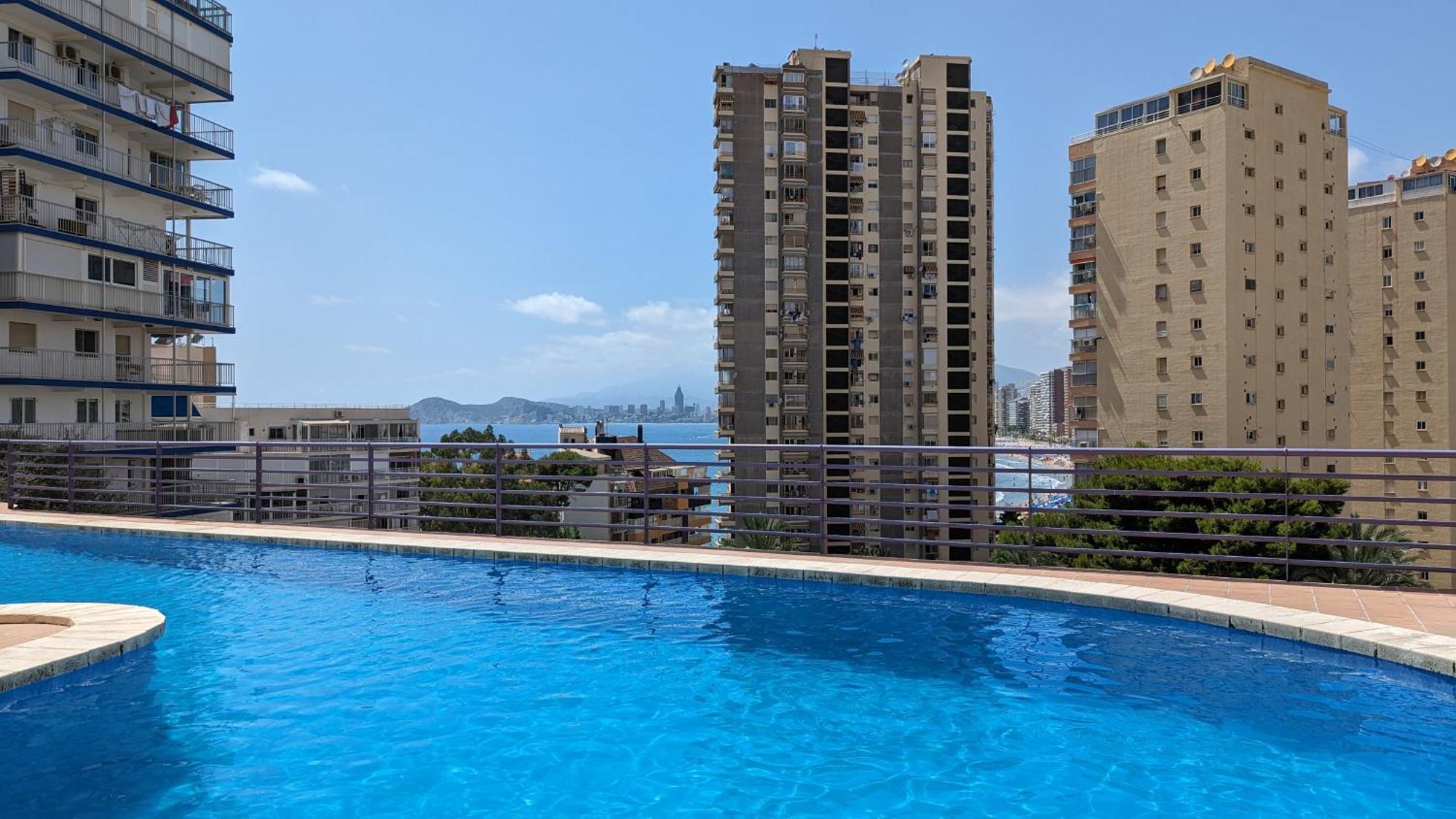 Tropic Mar Sea View Apartments Бенидорм Экстерьер фото