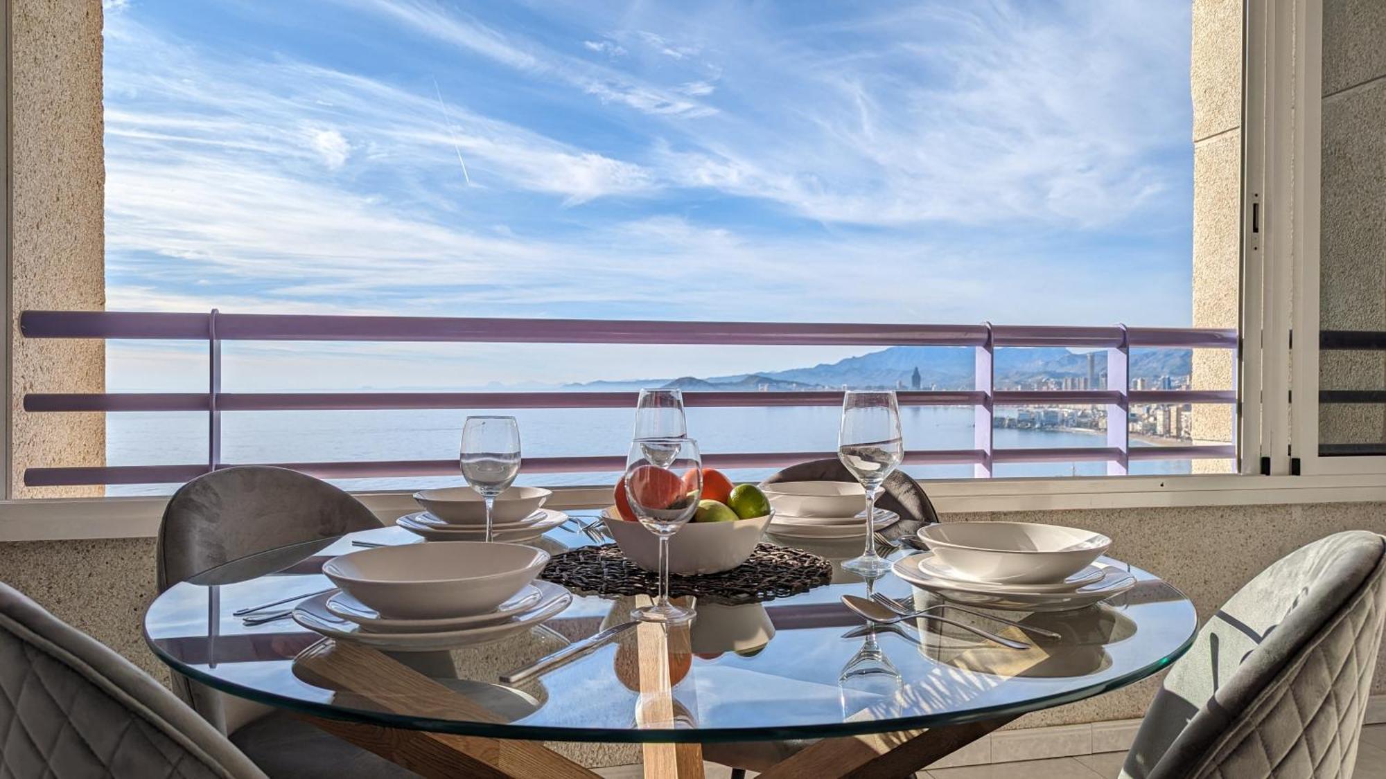 Tropic Mar Sea View Apartments Бенидорм Экстерьер фото